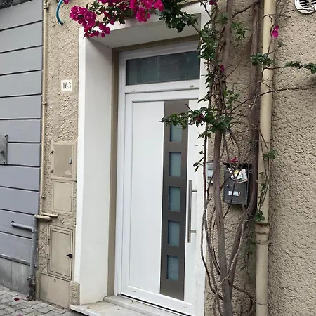 Pt Escape アパート *